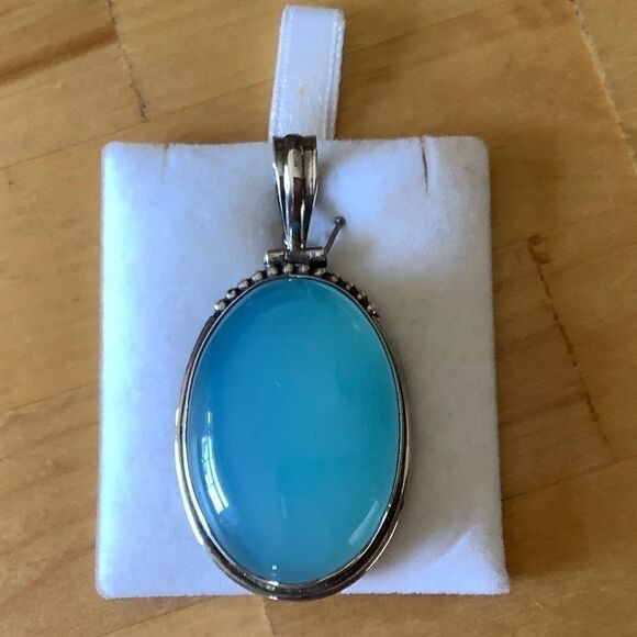 Sterling SILVER 925 BLUE CHALCEDON LARGE OVAL PENDANT​​ - Picture 1 of 9